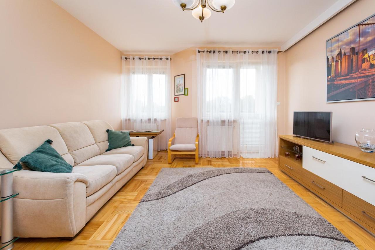 Bluszczanska 76 By Homeprime Appartamento Varsavia